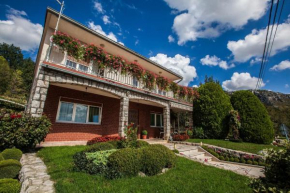 Гостиница Apartment Karla  Брибир